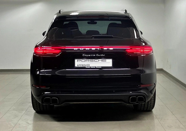 Porsche Cayenne cena 399000 przebieg: 101861, rok produkcji 2018 z Kleszczele małe 781
